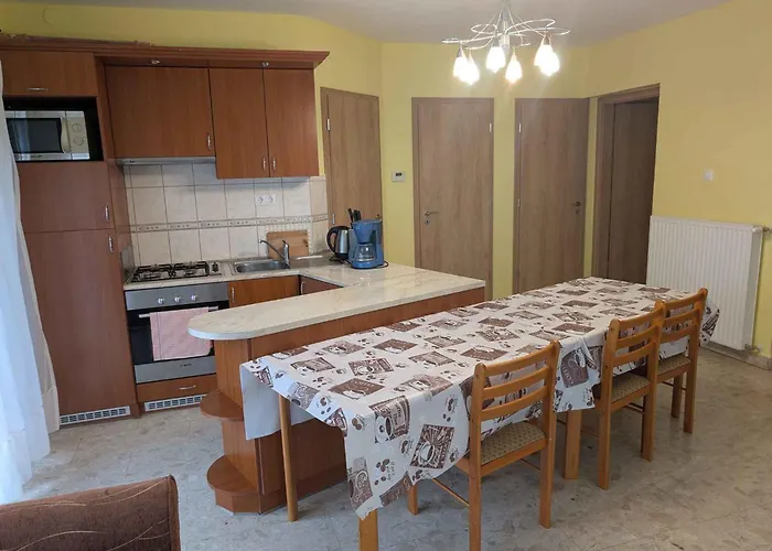 Casa de Férias In 53637 *